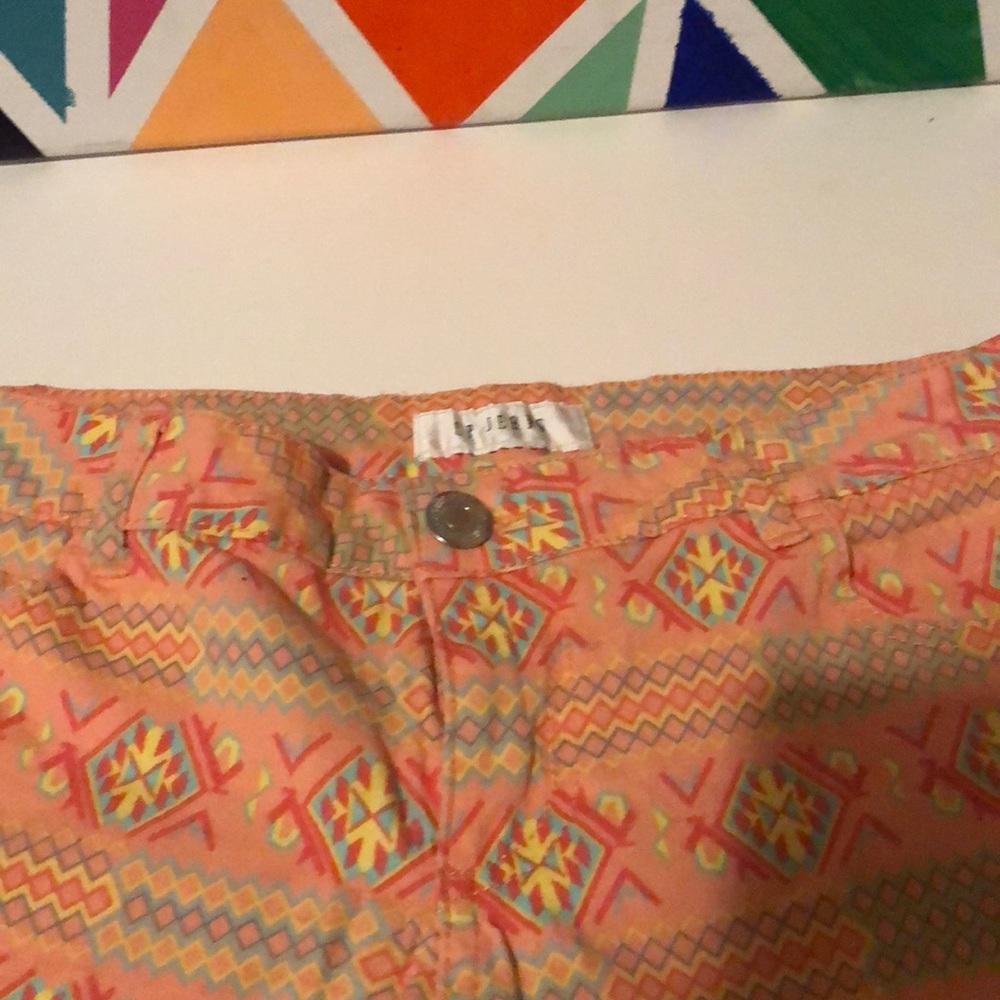 🎆 Shorts - Picture 2 of 5